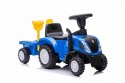 Traktor Z Przyczepą + Akcesoria New Holland T7