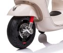 Milly Mally Pojazd na akumulator Vespa GTS Super White